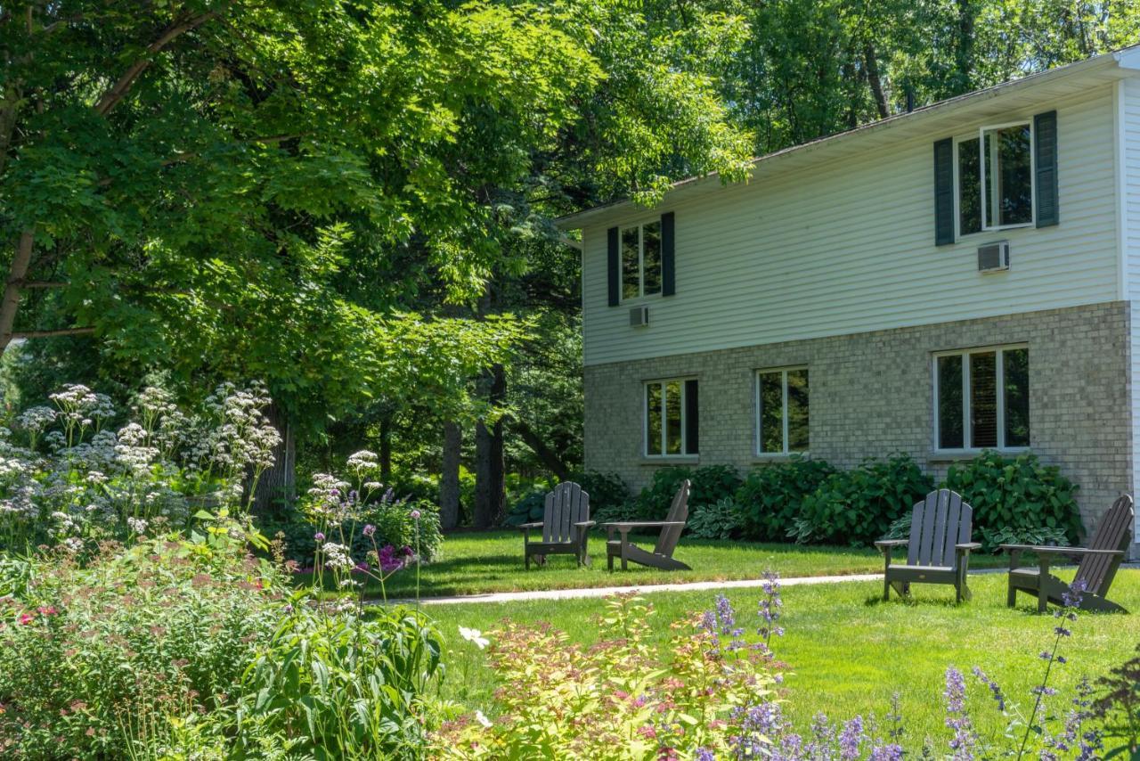 Village Green Lodge Ephraim Exterior photo